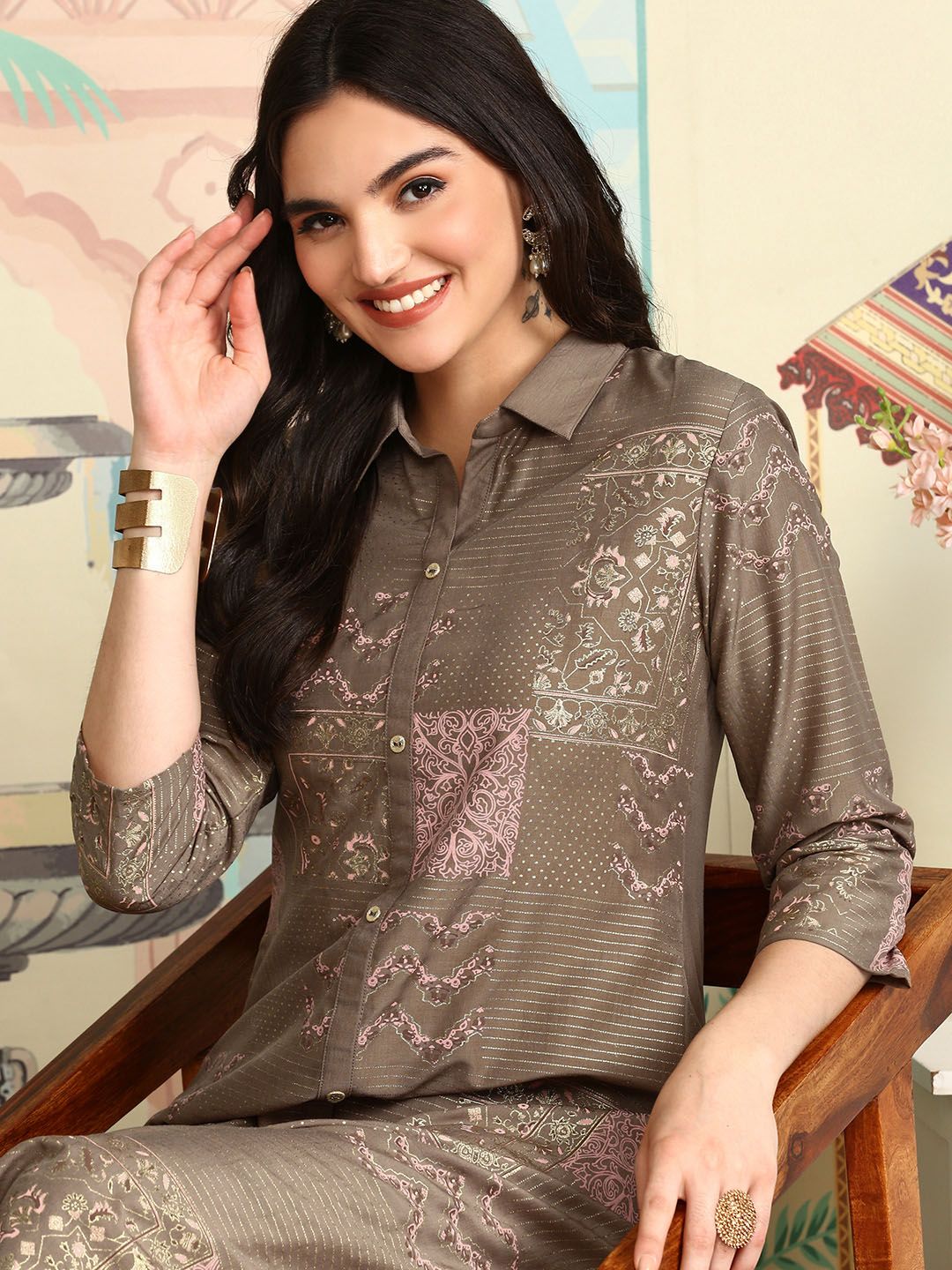 Dhiyona IS Women's Floral Printed Regular Three-Quarter Sleeves Shirt Collar Kurta with Trousers