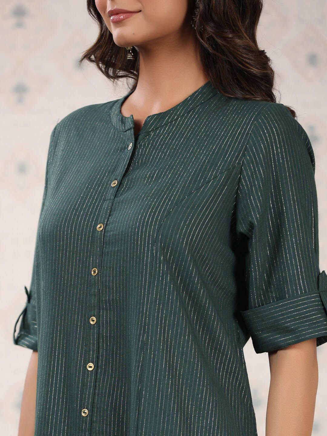 Dhiyona OD Striped Roll Up Sleeves Pure Cotton Kurta