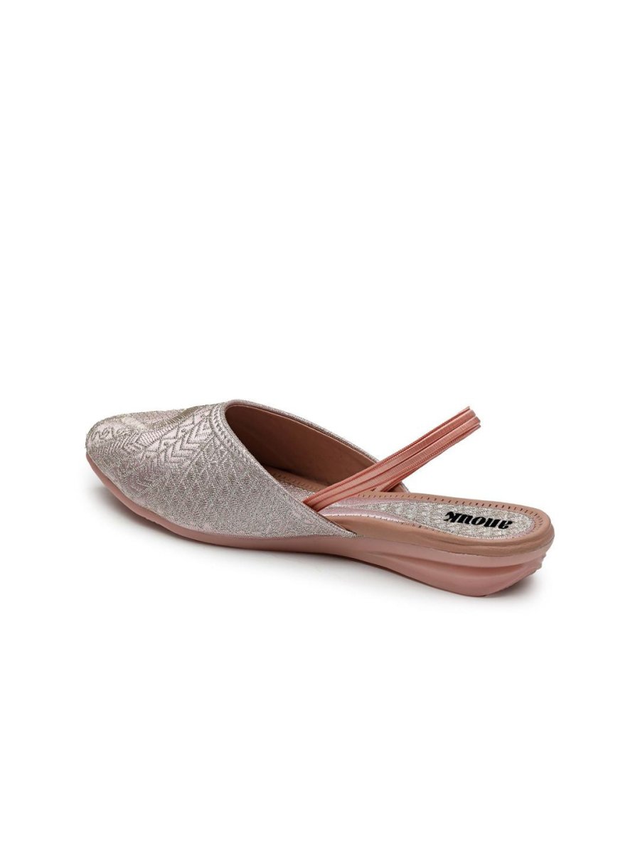 Dhiyona AK Women Embellished Flats