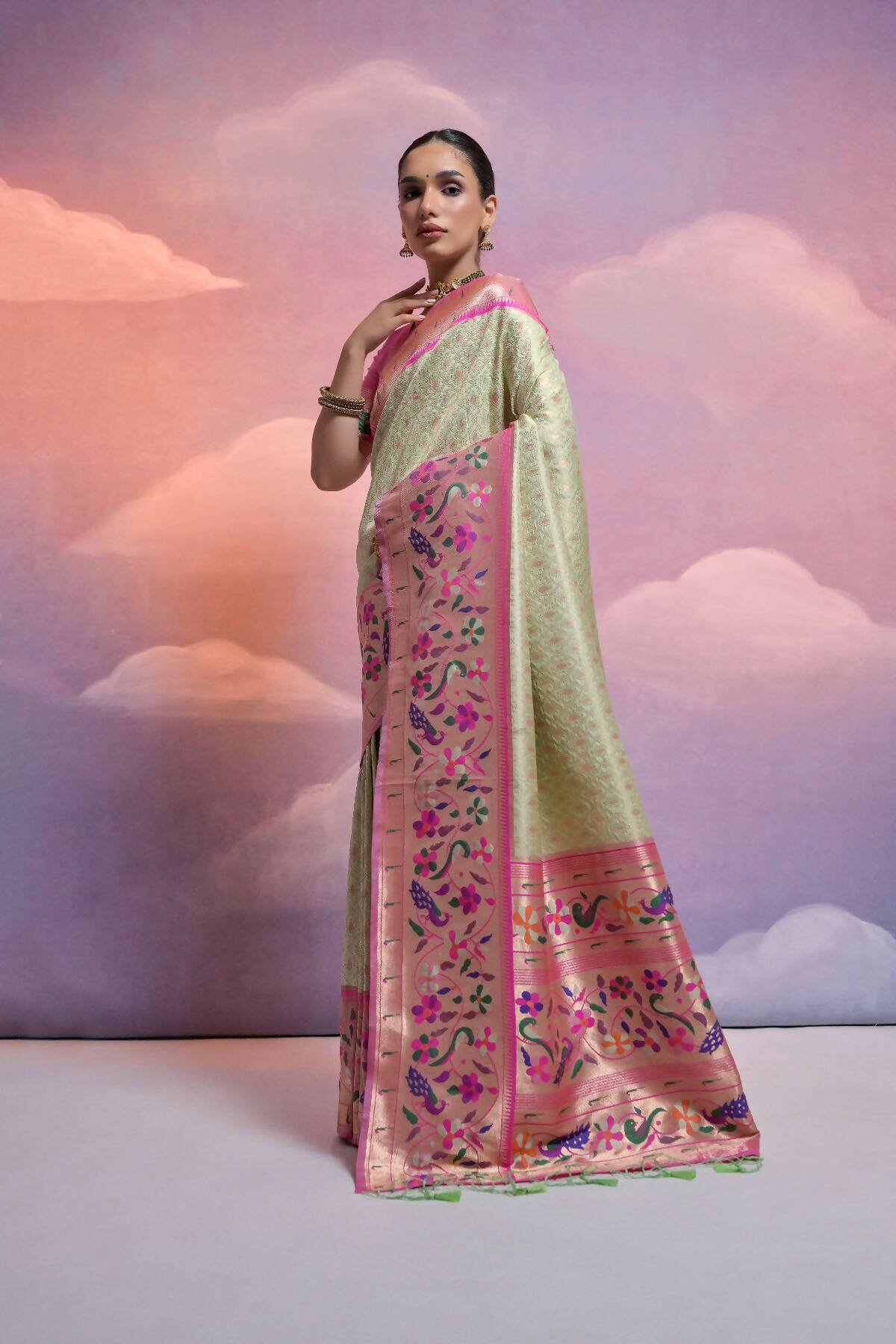 Women Paithani Vani Pista Saree With Unstiched Blouse