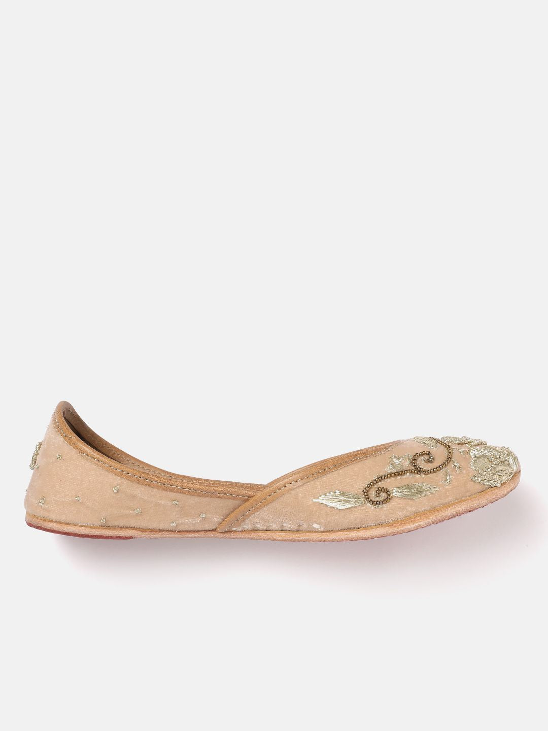 Dhiyona HOP Women Ethnic Embellished Mojaris