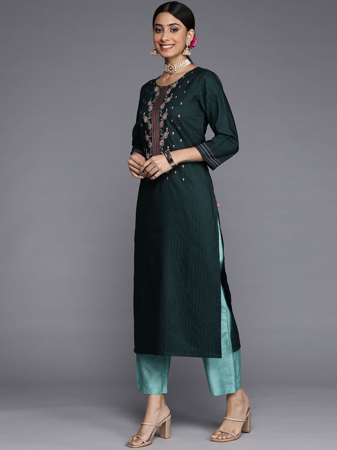 Dhiyona VA Women's Green Yoke Design Thread Work Dupion Silk Kurta with Trousers & Dupatta