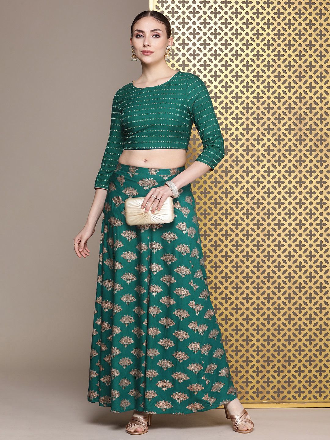 Dhiyona PD Women Floral Embroidered Jashn Regular Thread Work Top with Skirt