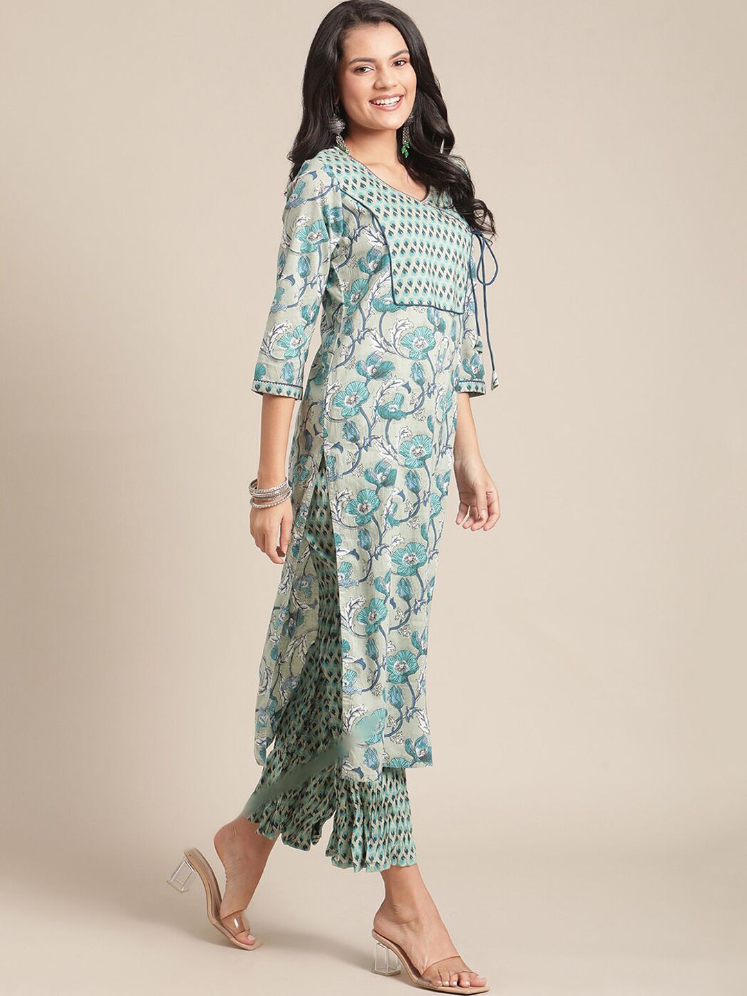 Dhiyona VA Women's Turquoise Blue Floral Printed Regular Pure Cotton Kurta with Palazzos