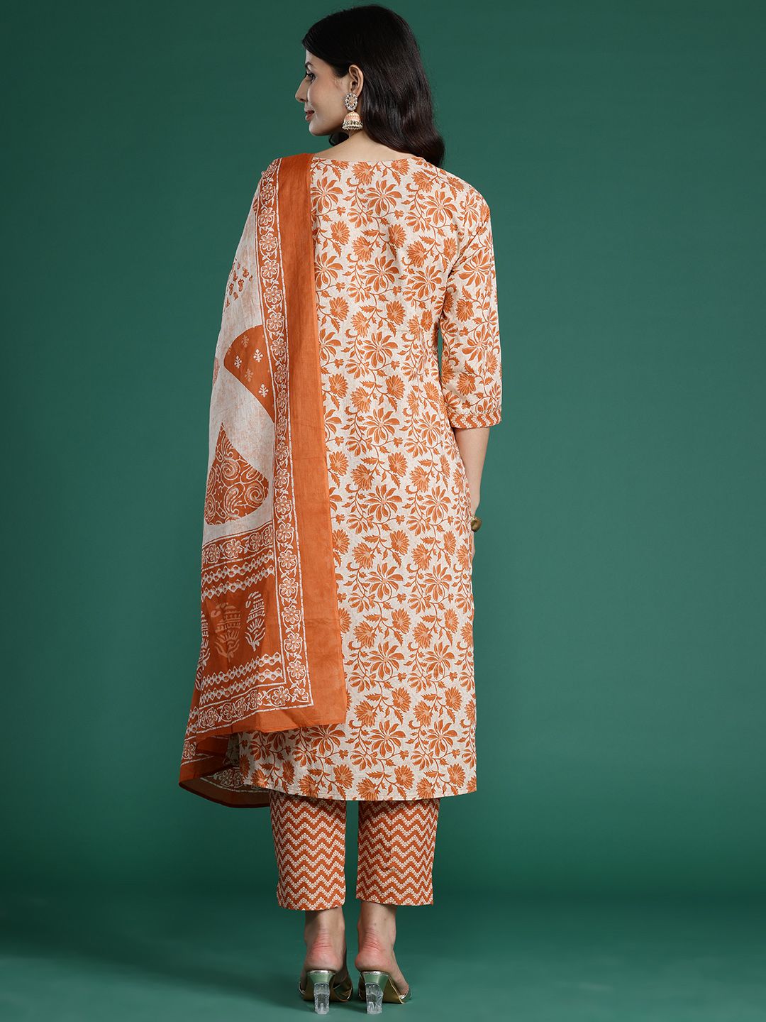 Floral Printed Gotta Patti Pure Cotton Kurta With Trousers & Dupatta