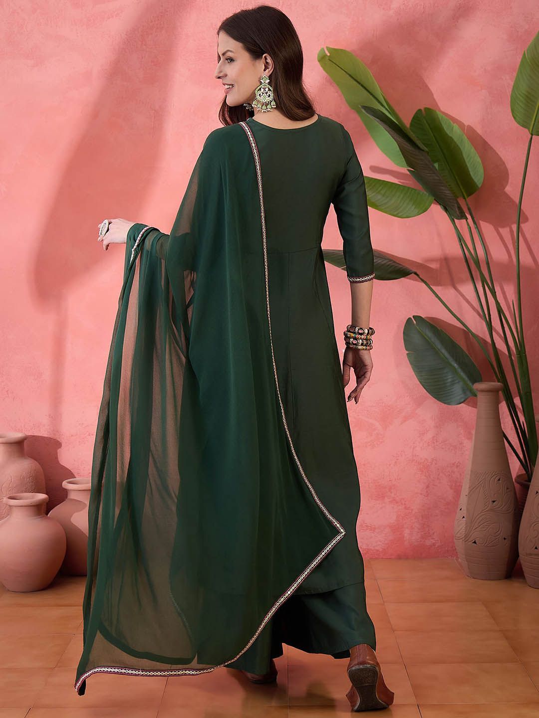 Dhiyona SN Women's Embroidered Anarkali Kurta Set With Dupatta