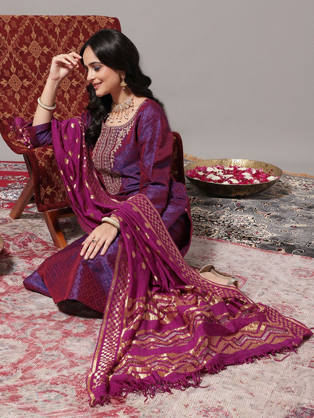 Dhiyona VA Women's Ethnic Motifs Woven Design Regular Zari Work Kurta With Trousers & Dupatta
