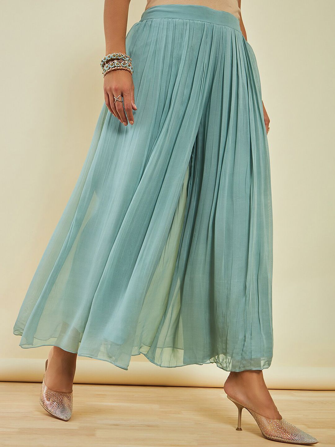 Dhiyona SO Women's Blue Embroidered Puff Sleeve Layered Sequinned Kurti & Palazzos With Dupatta