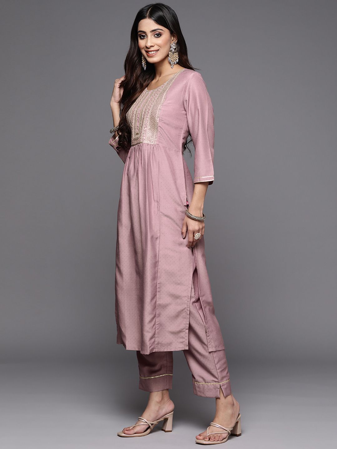 Dhiyona VA Women's Rose Embroidered Empire Kurta with Trousers & With Dupatta