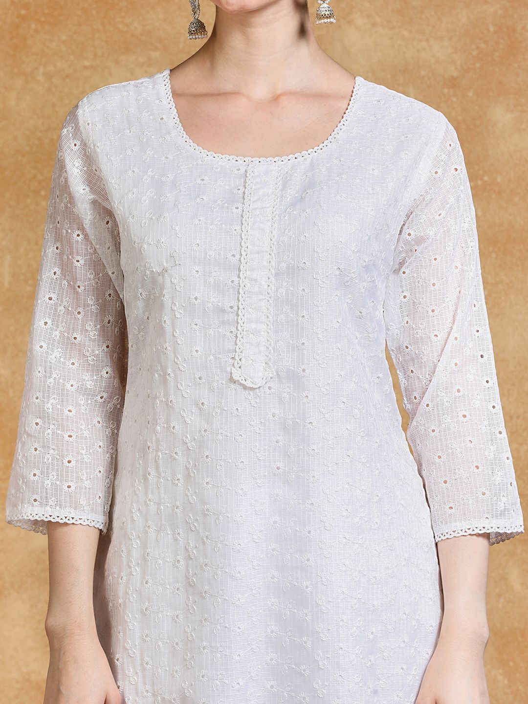 Dhiyona VA Women's Floral Embroidered Kurta with Trousers & Dupatta