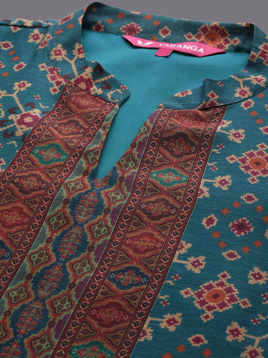 Dhiyona VA Women'sFloral Printed Mandarin Collar Chanderi Silk Kurta With Trousers & Dupatta