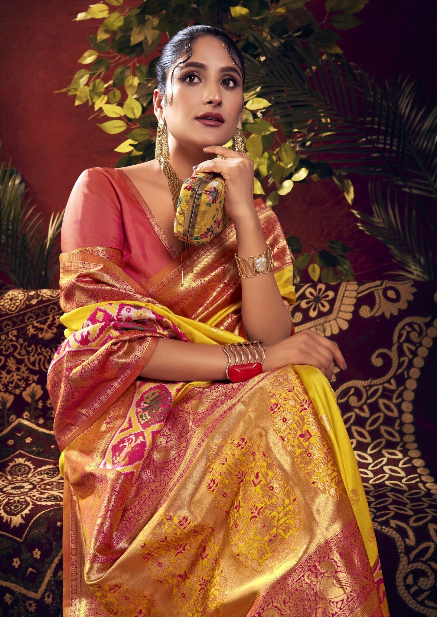 Women Paithani Nidhi Yellow Saree With Unstiched Blouse
