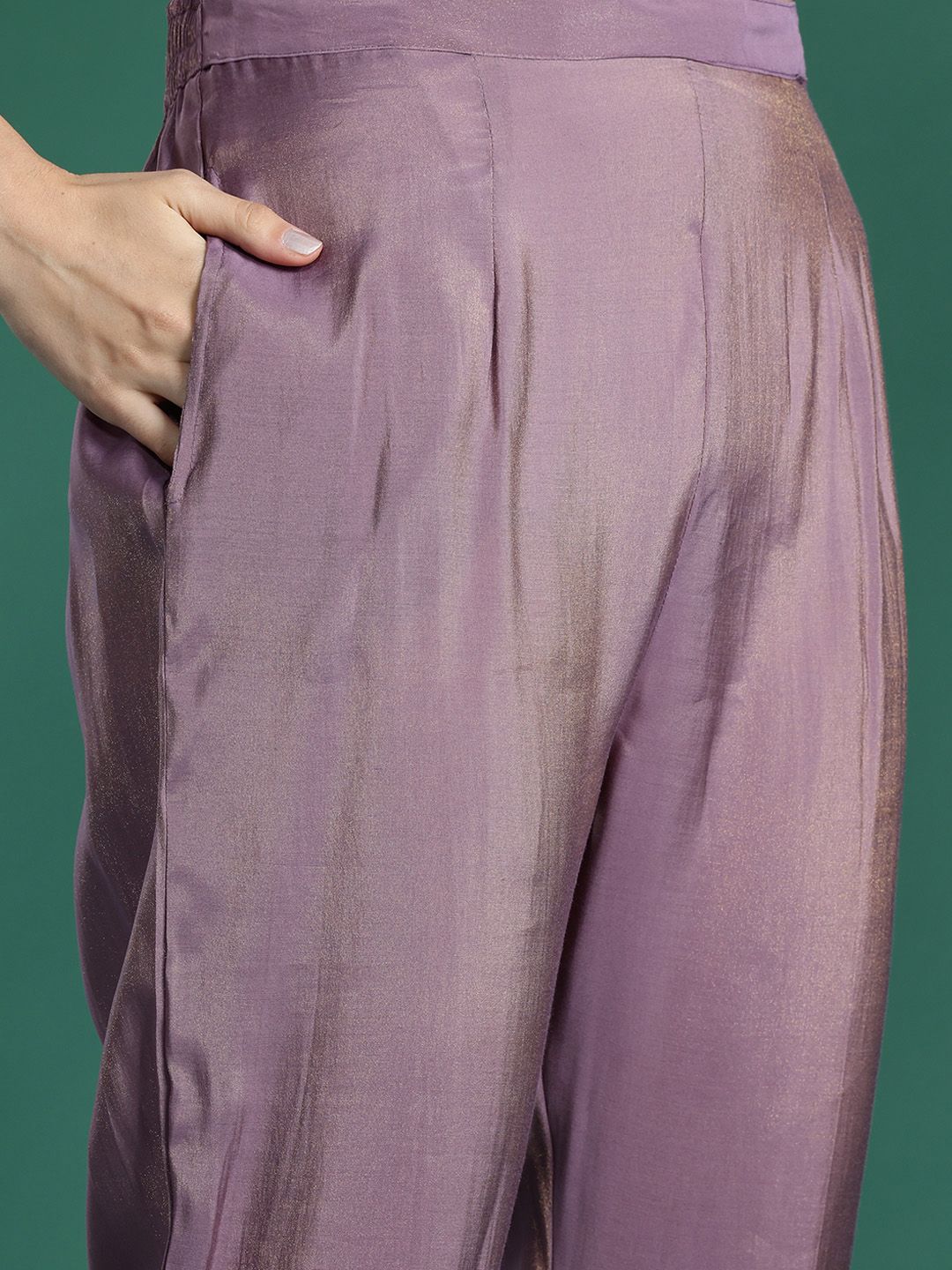 Dhiyona IE Ethnic Motifs Embroidered Kurta with Trousers & With Dupatta