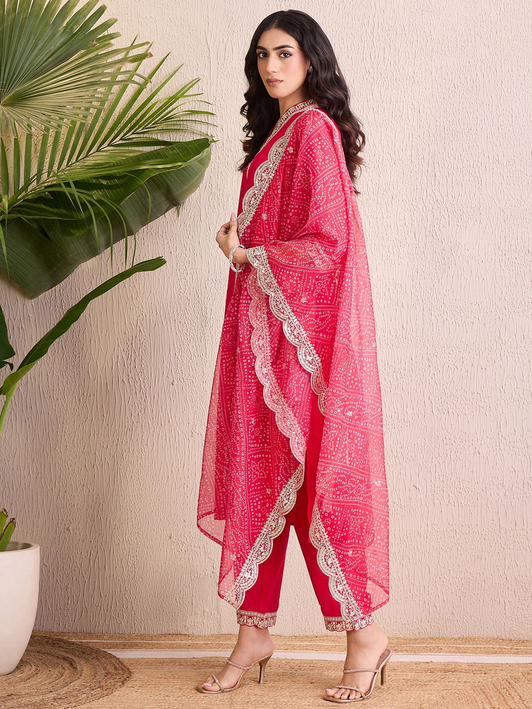 Dhiyona IE Women Ethnic Motifs Embroidered Regular Kurta with Trousers & With Dupatta