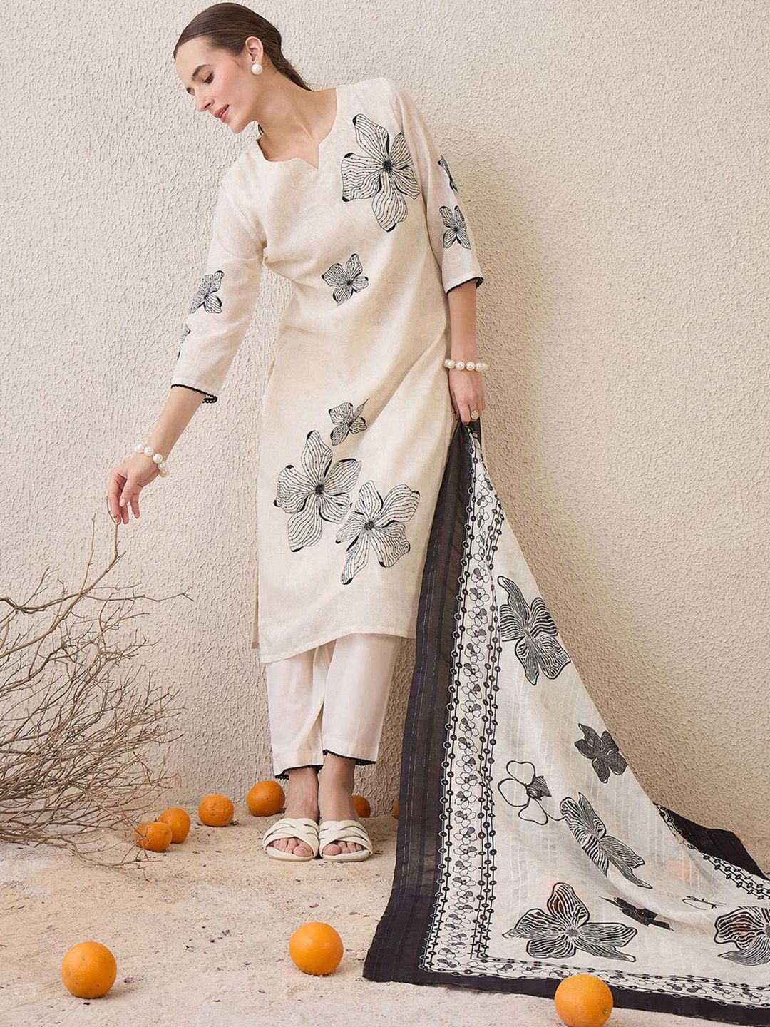 Dhiyona IE Floral Embroidered Notch Neck Sequinned Linen Kurta With Trousers & Dupatta