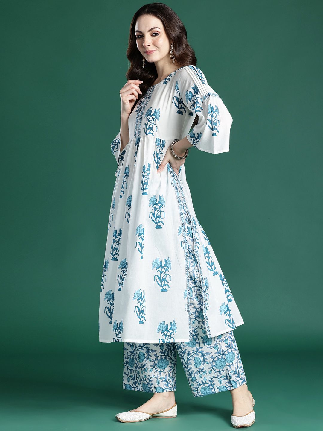 Dhiyona IE Floral Printed Regular Pure Cotton Kurta with Palazzos