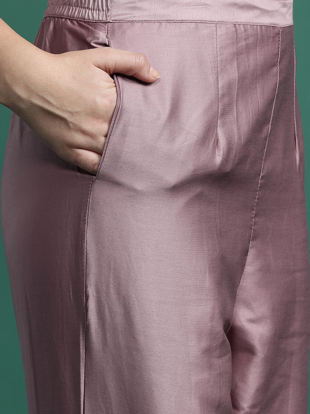 Dhiyona IE Floral Printed Thread Work Chanderi Silk Kurta with Trousers & With Dupatta