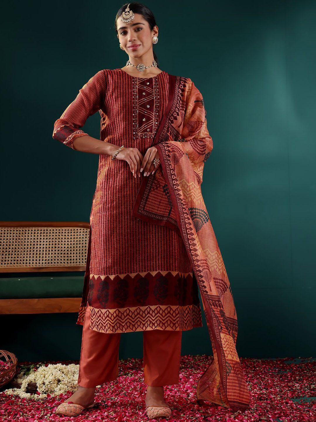 Dhiyona VA Women's Printed Regular Sequinned Chanderi Silk Kurta with Trousers & With Dupatta