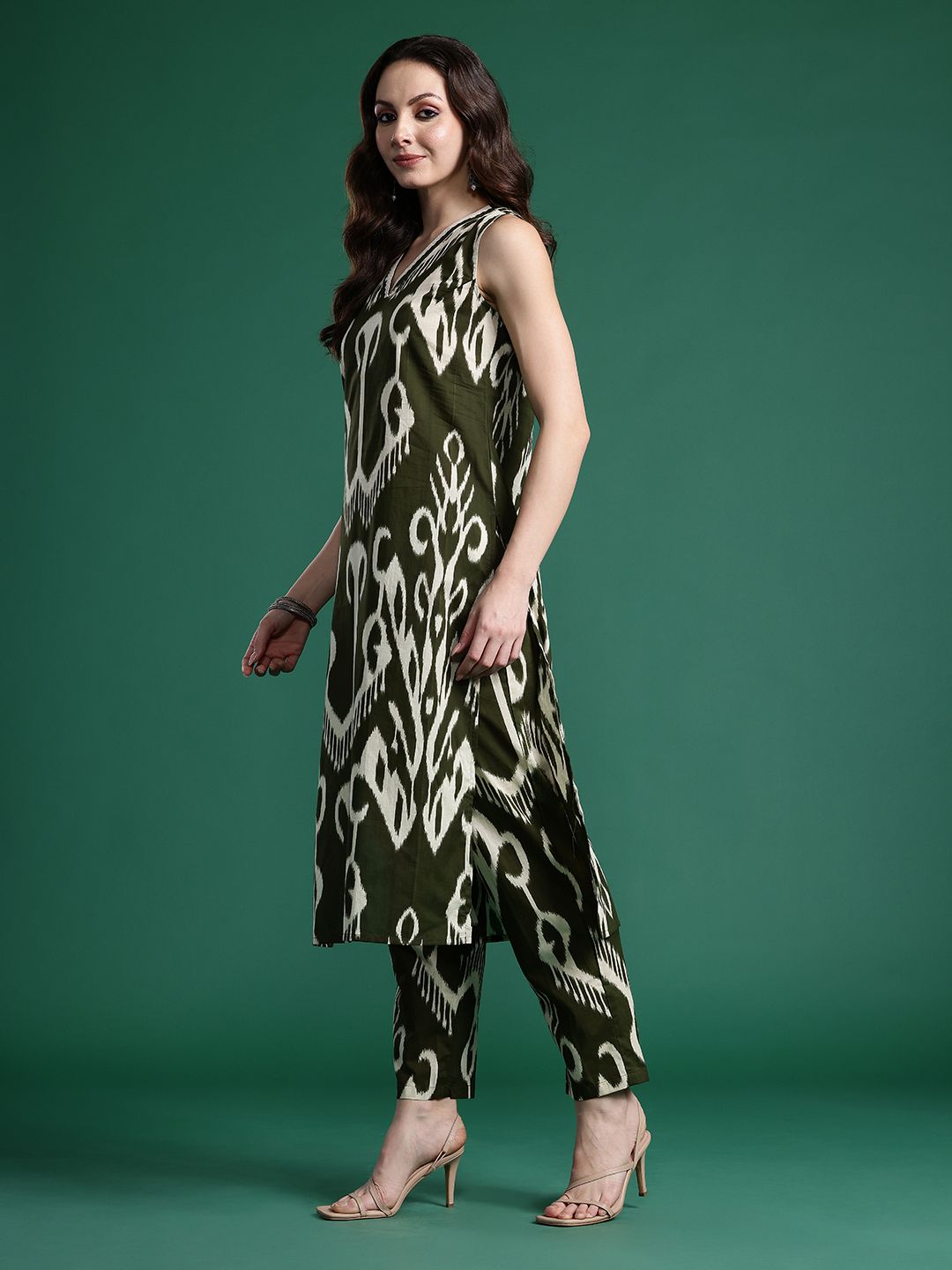 Dhiyona IE Printed Pure Cotton Kurta with Trousers & With Dupatta