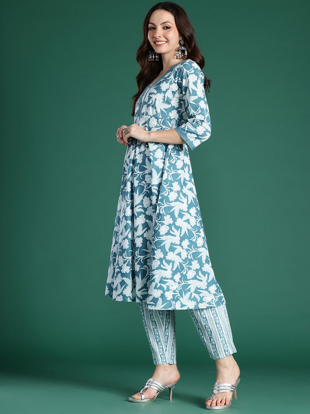 Dhiyona IE Floral Printed Pure Cotton Kurta with Trousers & With Dupatta