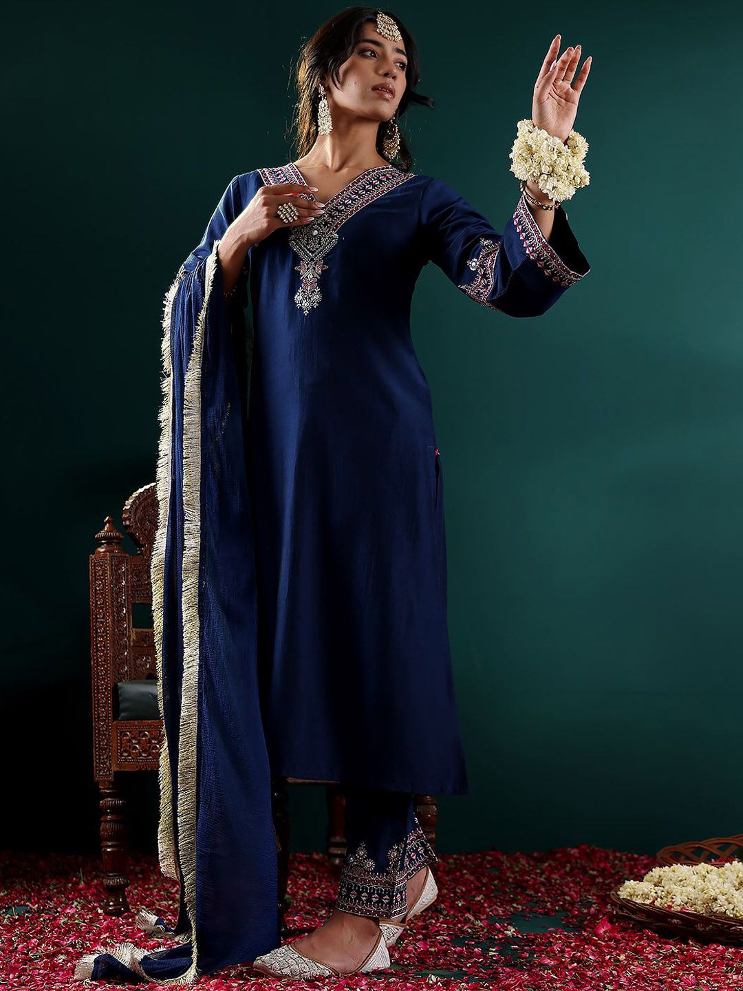 Dhiyona VA Women's Ethnic Motifs Embroidered Kurta with Embroidered Trousers & With Dupatta