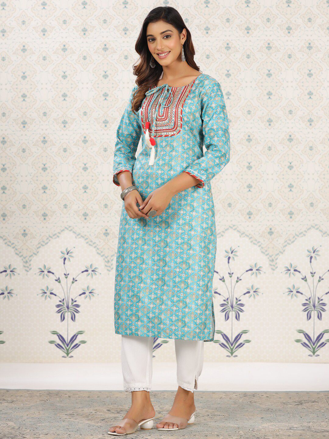 Dhiyona OD Sea Green Ethnic Printed Tie-Up Neck Gotta Patti Straight Kurta