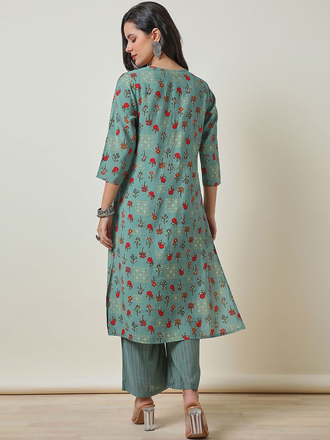 Dhiyona SO Women's Floral Printed Straight Kurta with Palazzos