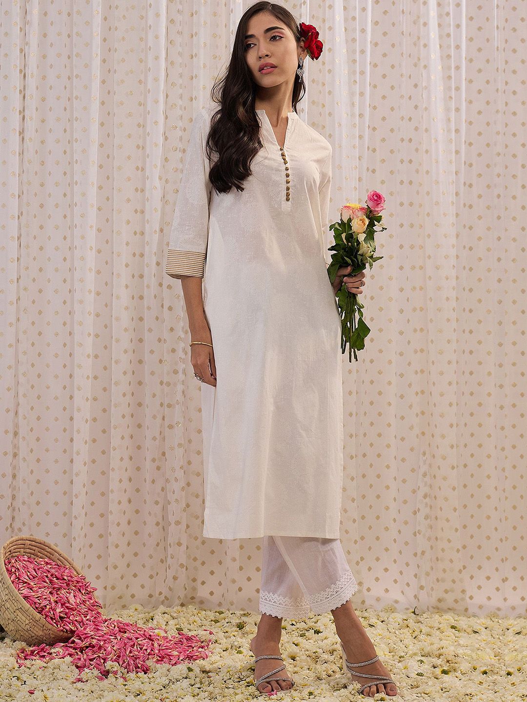 Dhiyona IE Off White Ethnic Mandarin Collar Motifs Printed Cotton Straight Kurta
