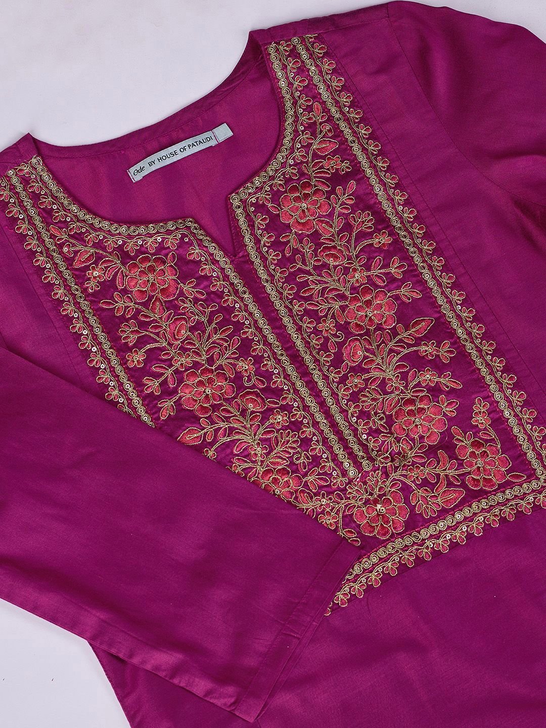 Dhiyona OD Pink Ethnic Motifs Embroidered Zari Kurta With Trousers & Dupatta
