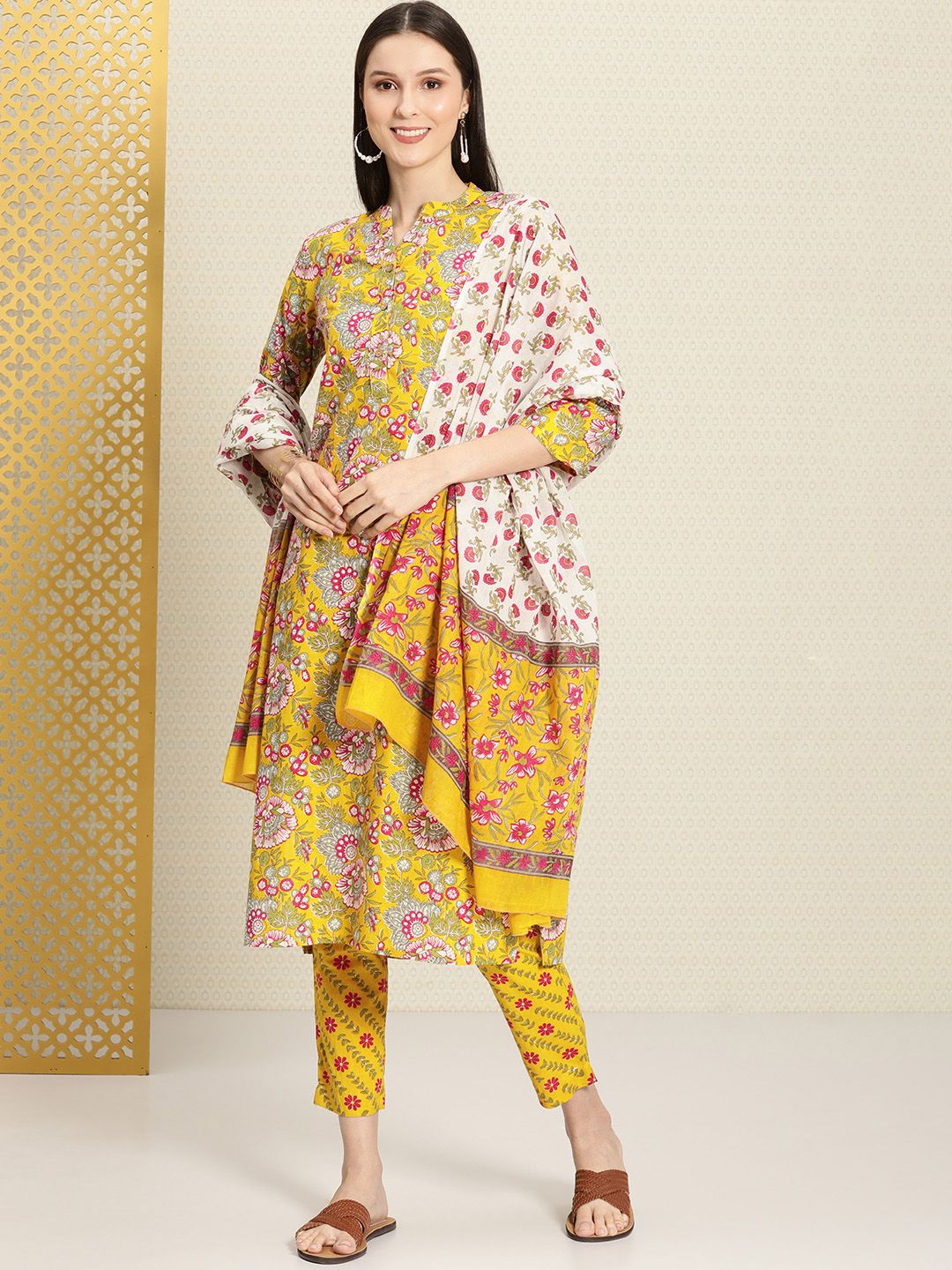 Dhiyona PD Women Women Mustard Yellow Printed Rozana Kurta with Trousers & With Dupatta