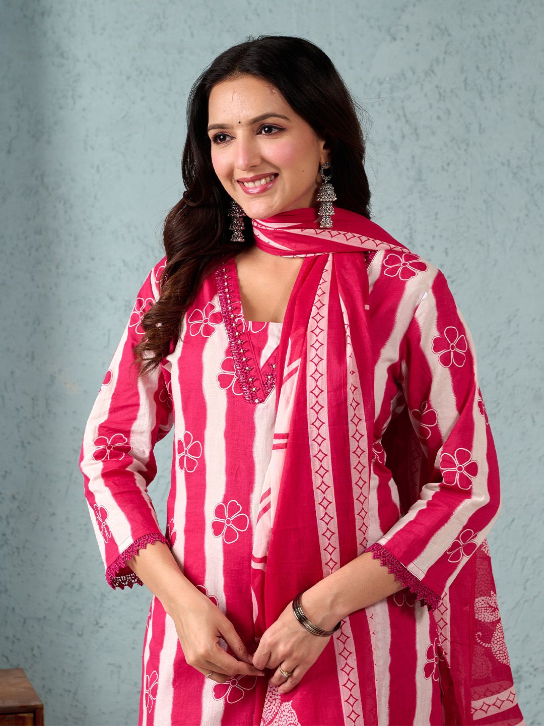 Dhiyona VA Women'sStripper with Floral Printed Kurta with Trouser & Dupatta