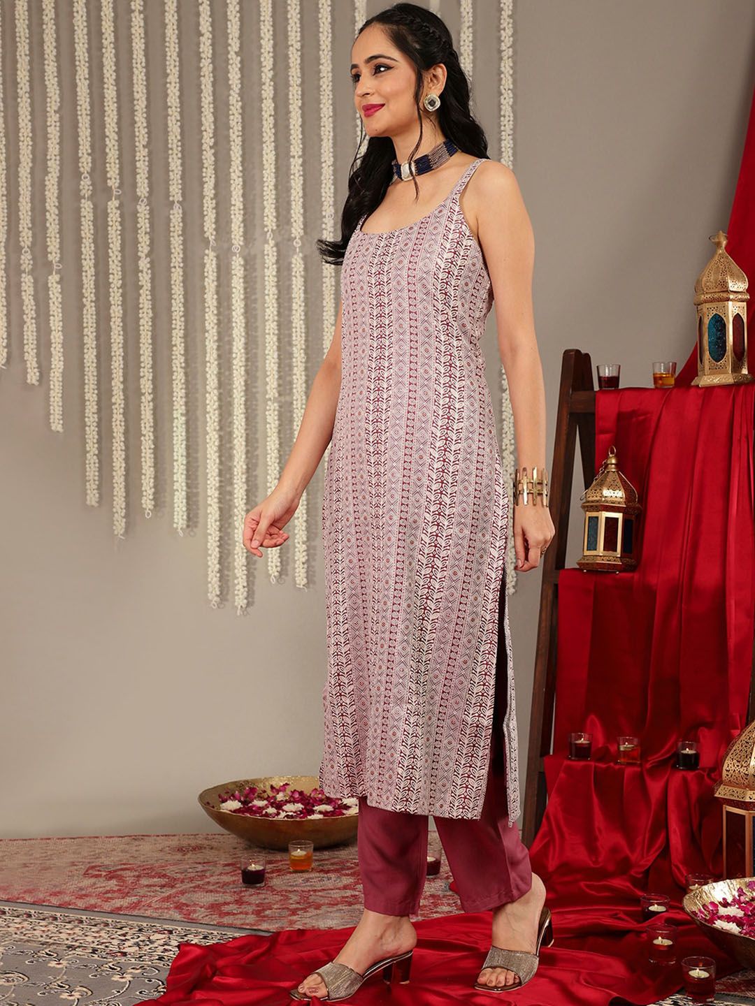 Dhiyona VA Women's Shoulder Straps Woven Printed Straight Kurta & Trouser With Dupatta