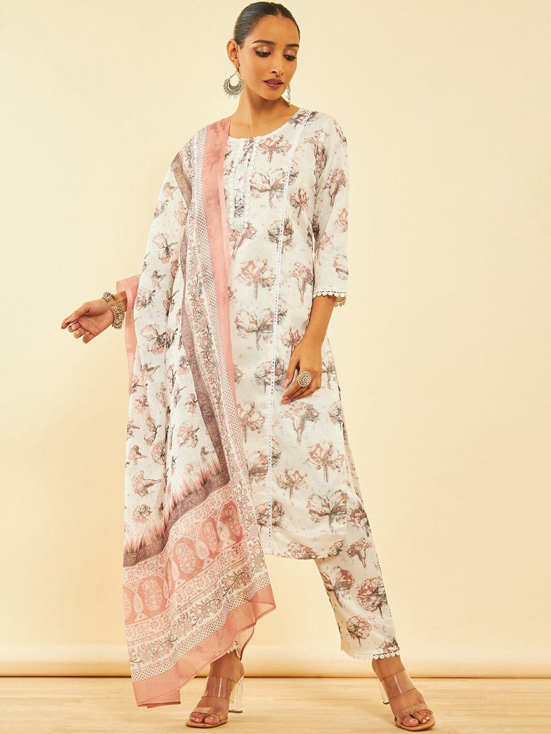 Dhiyona SO Women's Floral Printed Straight Kurta & Trousers With Dupatta