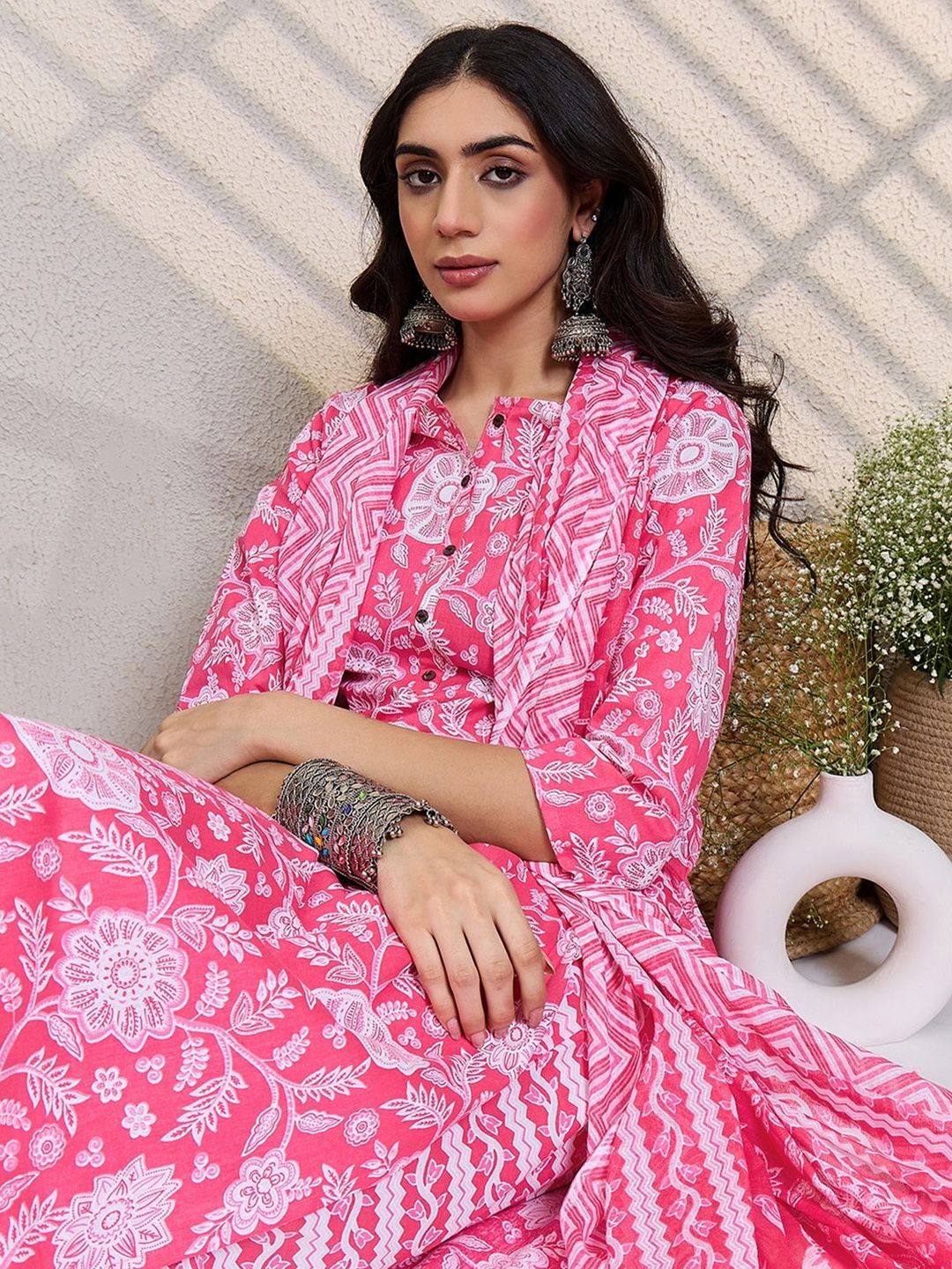 Women Floral Printed Pure Cotton Kurta with Trousers & Dupatta