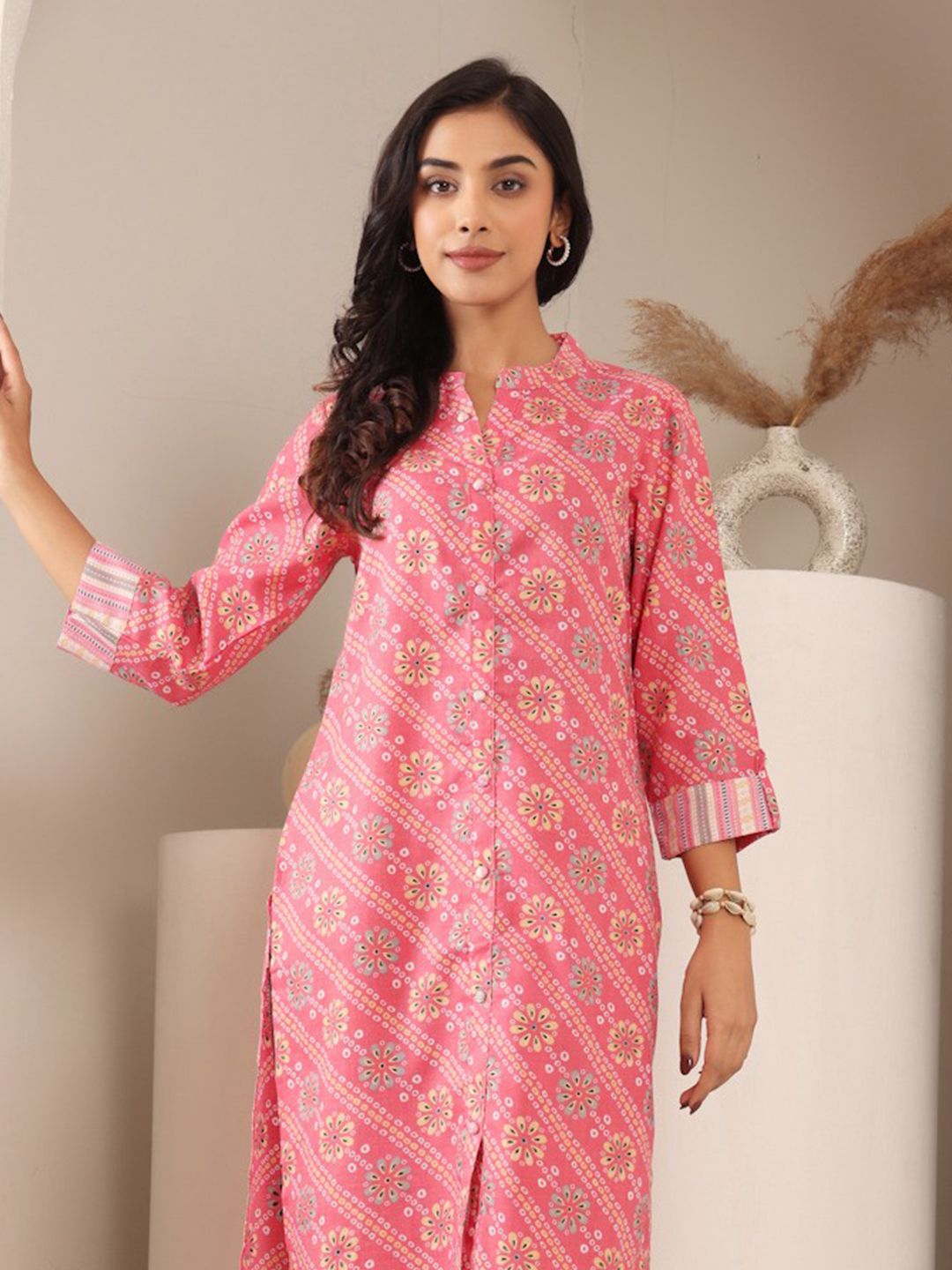 Dhiyona VA Women'sBandhani Printed Mandarin Collar Straight Kurta With Trouser
