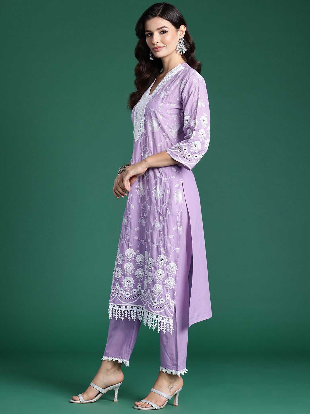 Dhiyona IE Floral Embroidered Thread Work Pure Cotton Kurta With Trousers & Dupatta