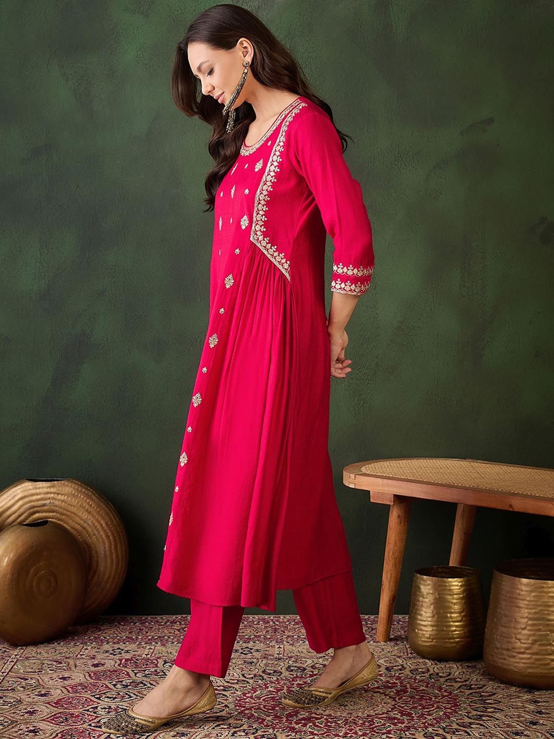 Dhiyona SN Women's Floral Embroidered Round Neck Sequinned Anarkali Kurta With Trousers