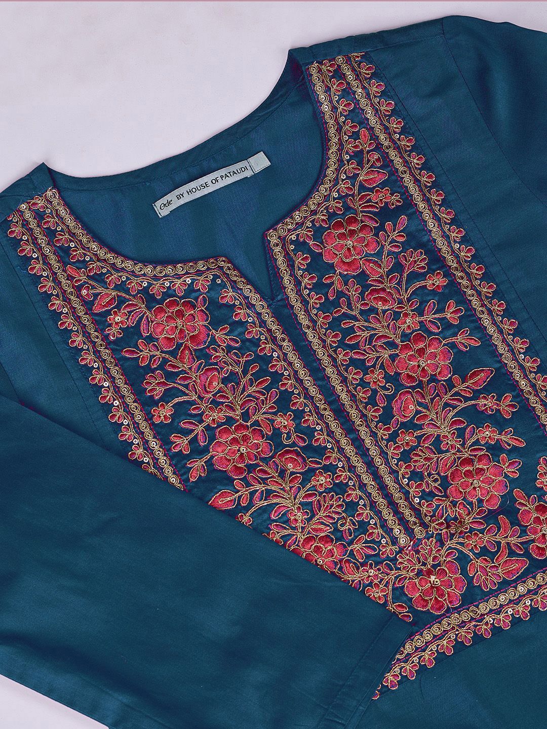 Dhiyona OD Blue Ethnic Motifs Embroidered Zari Kurta With Trousers & Dupatta