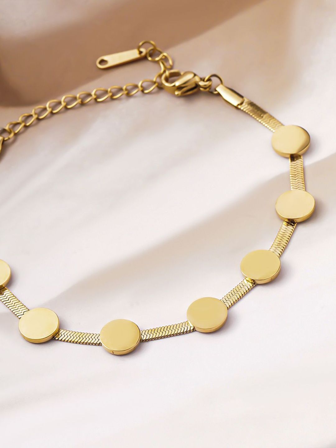 Dhiyona RJ Women's 18K Gold Plated Stainless Steel Tarnish-Free Waterproof Minimal Demi-Fine Bracelet