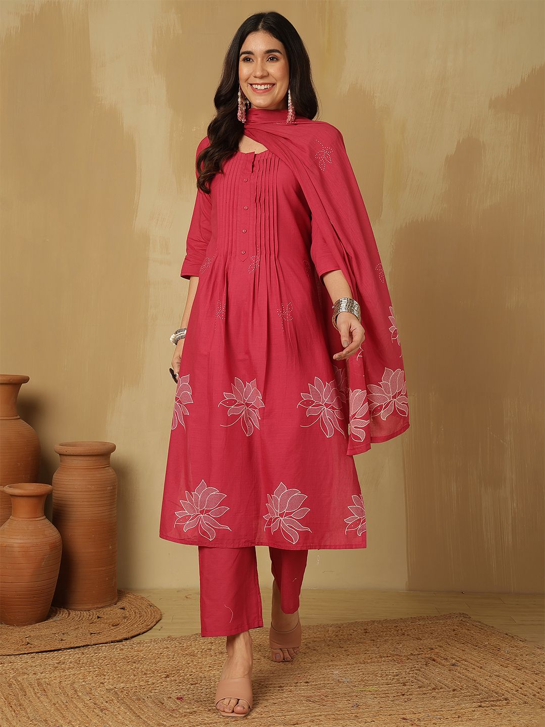 Dhiyona SN Women's Printed Straight Kurta With Trousers & Dupatta