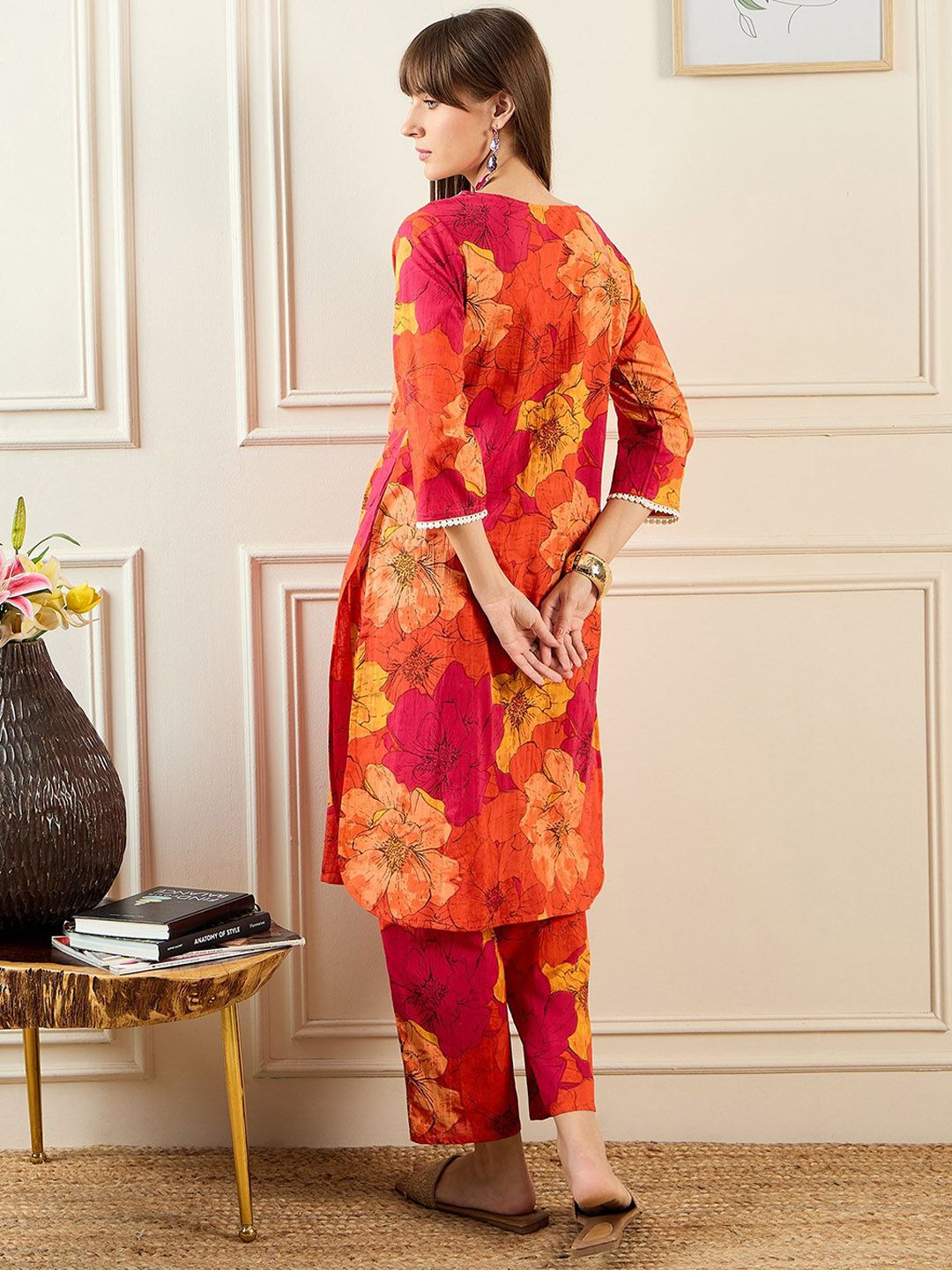 Dhiyona IE Women Orange Kurta Sets