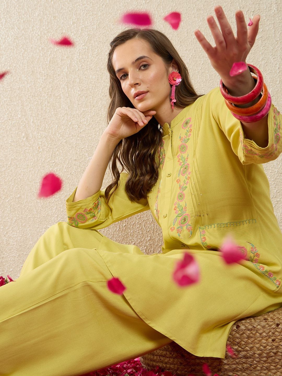 Dhiyona IE Embroidered Mandarin Collar Top With Trouser