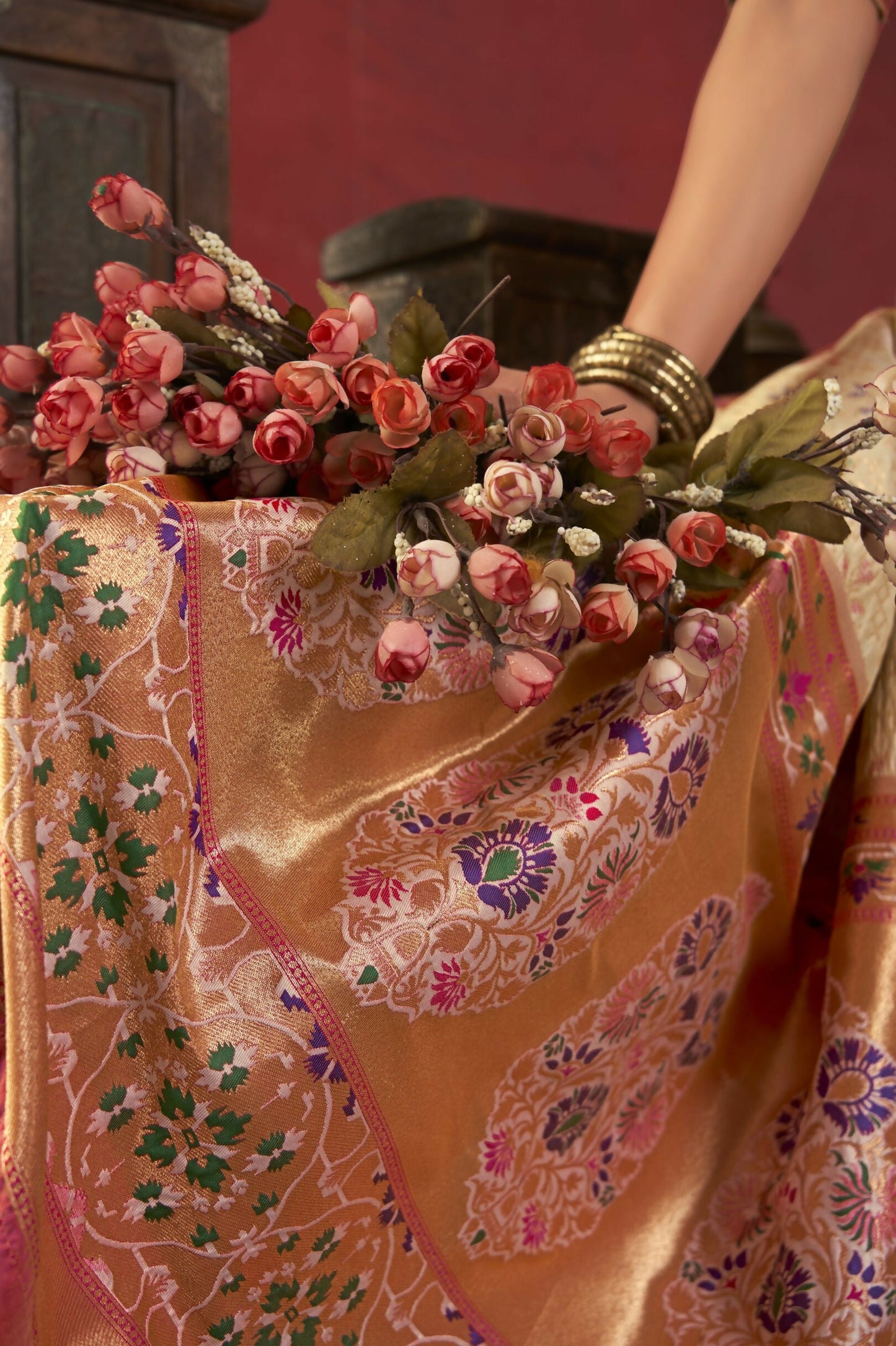 Women Paithani Bansi Cream Saree With Unstiched Blouse