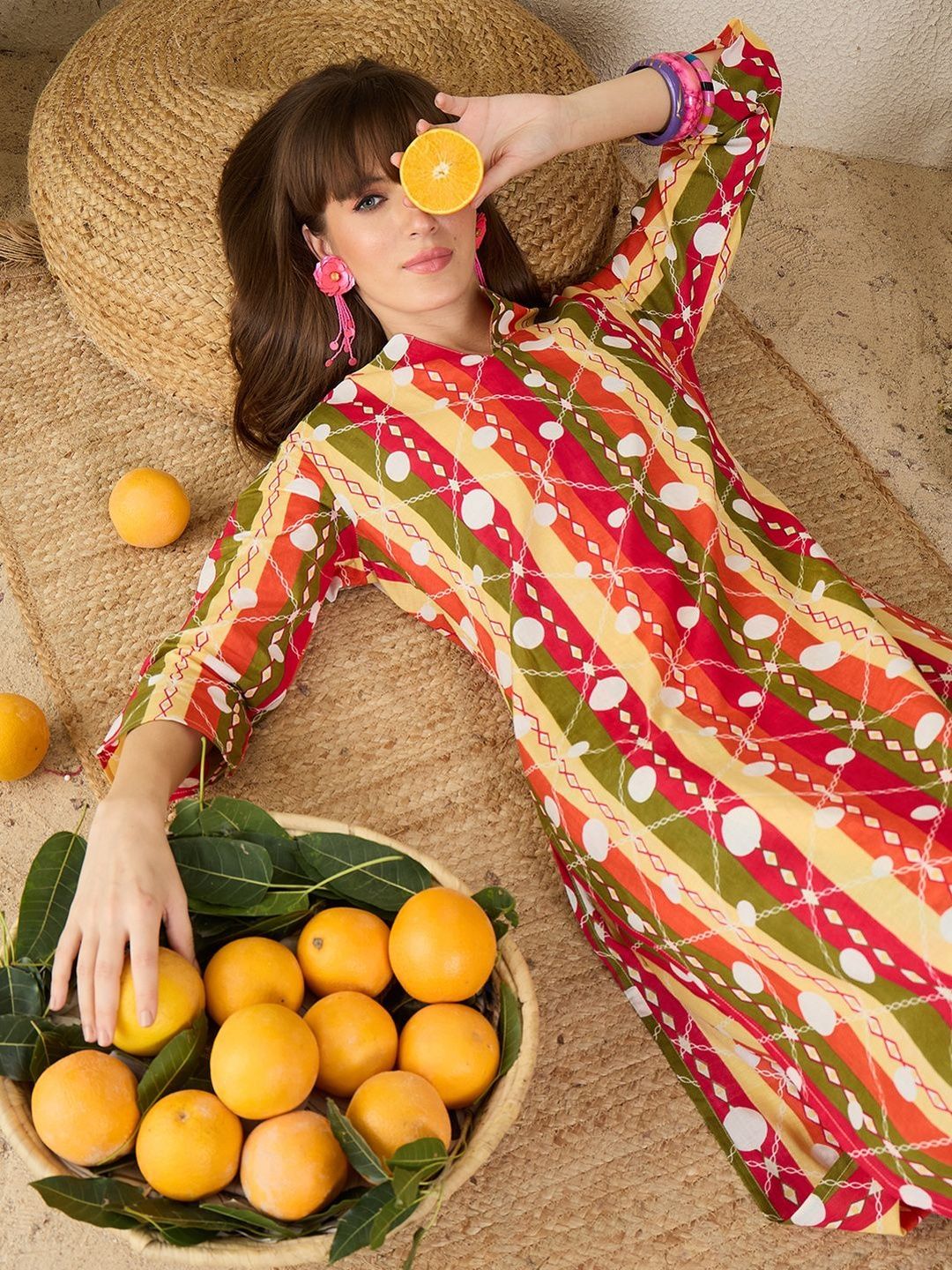 Women Geometric Printed Cotton Kurta with Palazzos