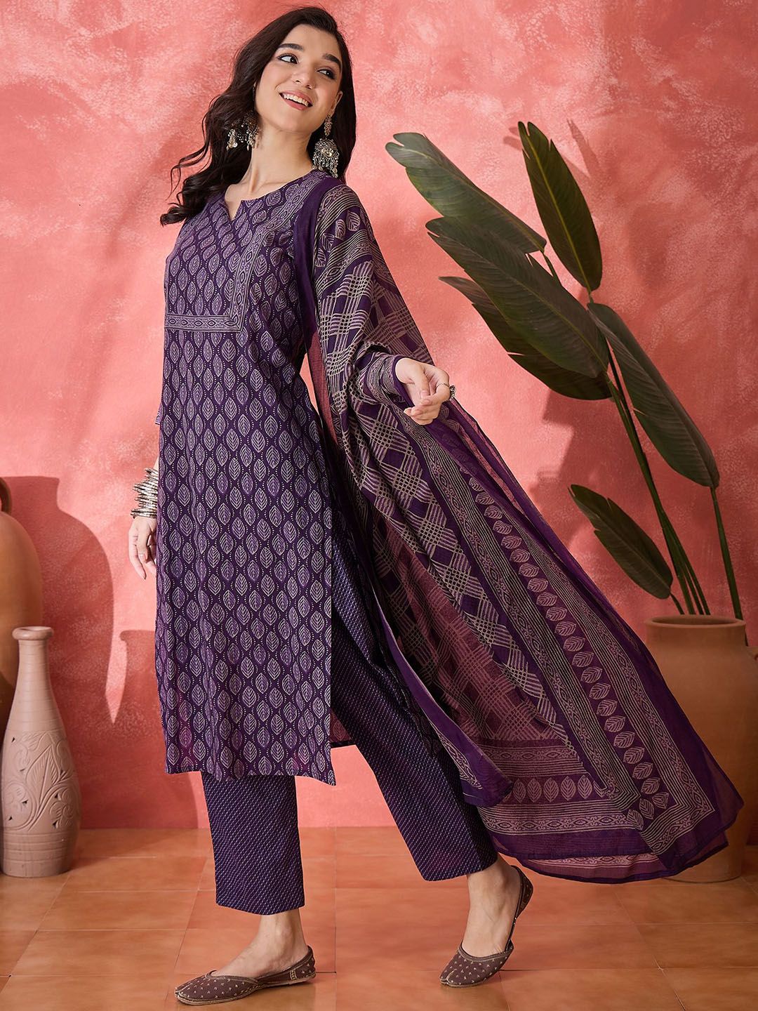 Dhiyona SN Women's Floral Printed Pure Cotton Straight Kurta With Trousers & Dupatta