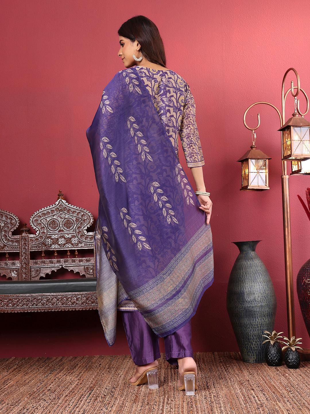 Dhiyona VA Women'sPurple Floral Printed Beads and Stones Chanderi Silk Kurta with Trousers & Dupatta
