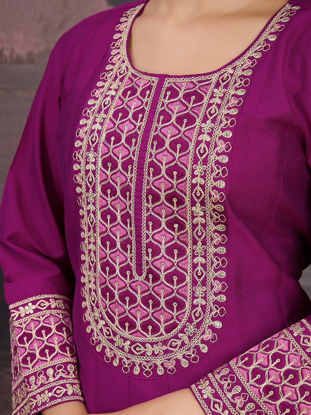 Dhiyona PD Women Floral Yoke Design Anarkali Kurta & Trousers With Dupatta