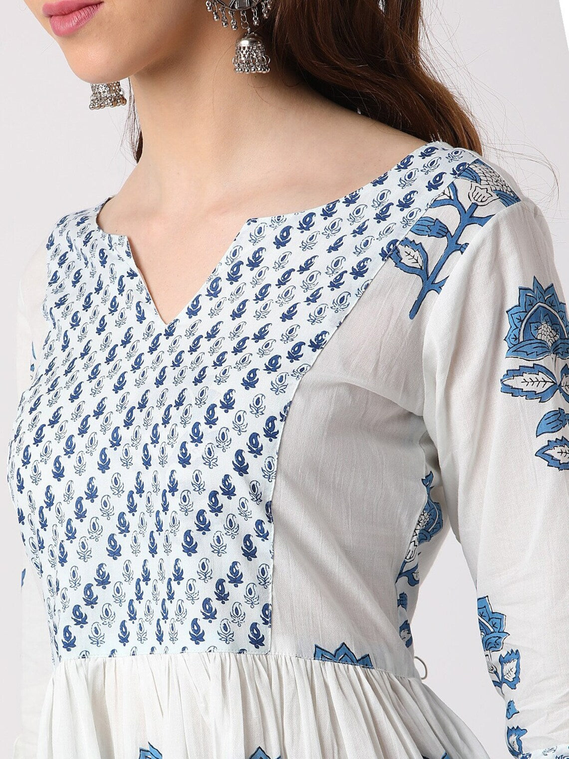 Women White Printed Pure Cotton Kurta, Pant And Dupatta Set