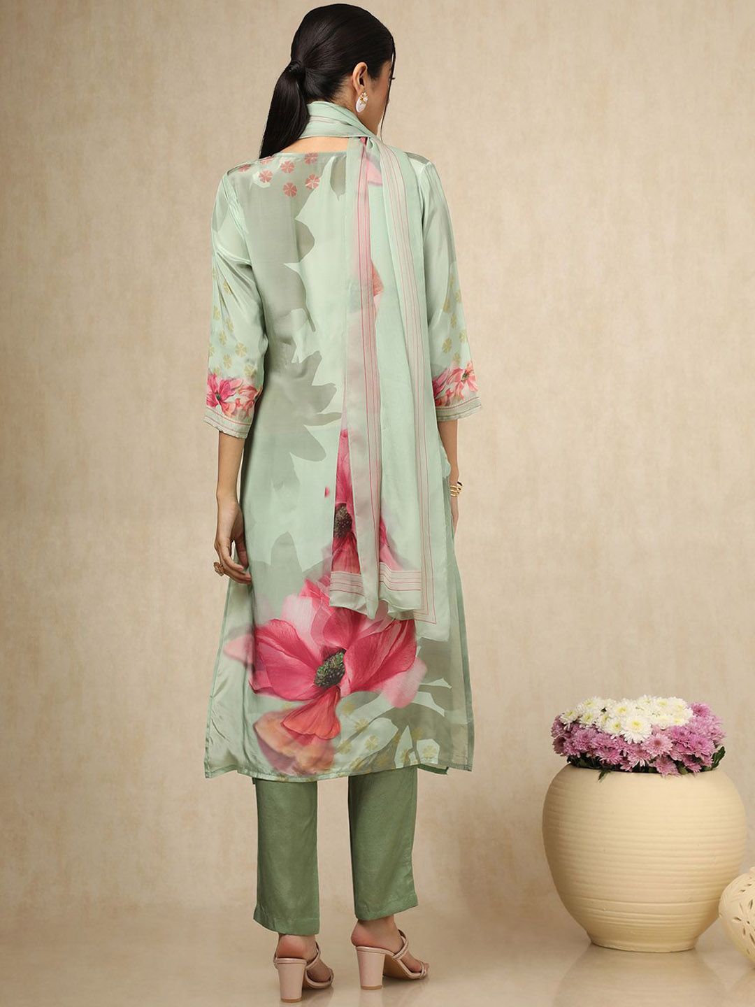 Dhiyona SO Women's Floral Printed Beads And Stones Mandarin Collar Straight Kurta With Trouser & Dupatta