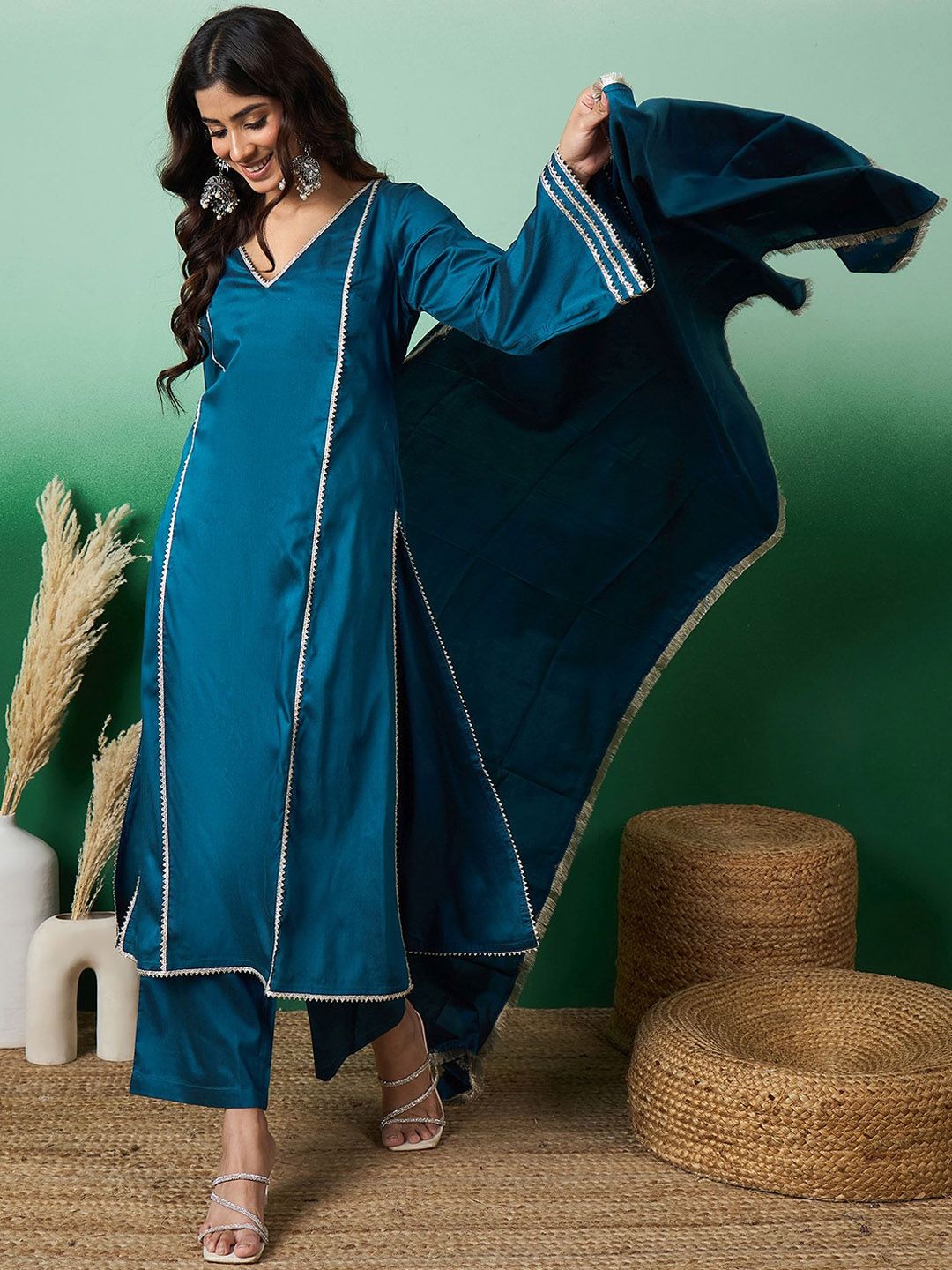 Dhiyona SN Women's Striaght Kurta With Pant & Printed Dupatta